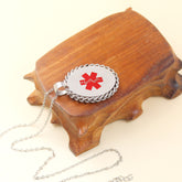 Self Editable QR Code Medical Alert Necklace – Stainless Steel Oval Medical ID Pendant, Update Health Information Anytime for Emergency, Men Women Seniors