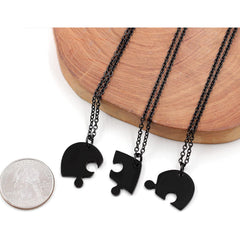 Uloveido Personalized 3 Name Puzzle Heart Necklace Stainless Steel Custom Engraved Interlocking Heart Pendant Best Friends Sisters Family Matching Fri