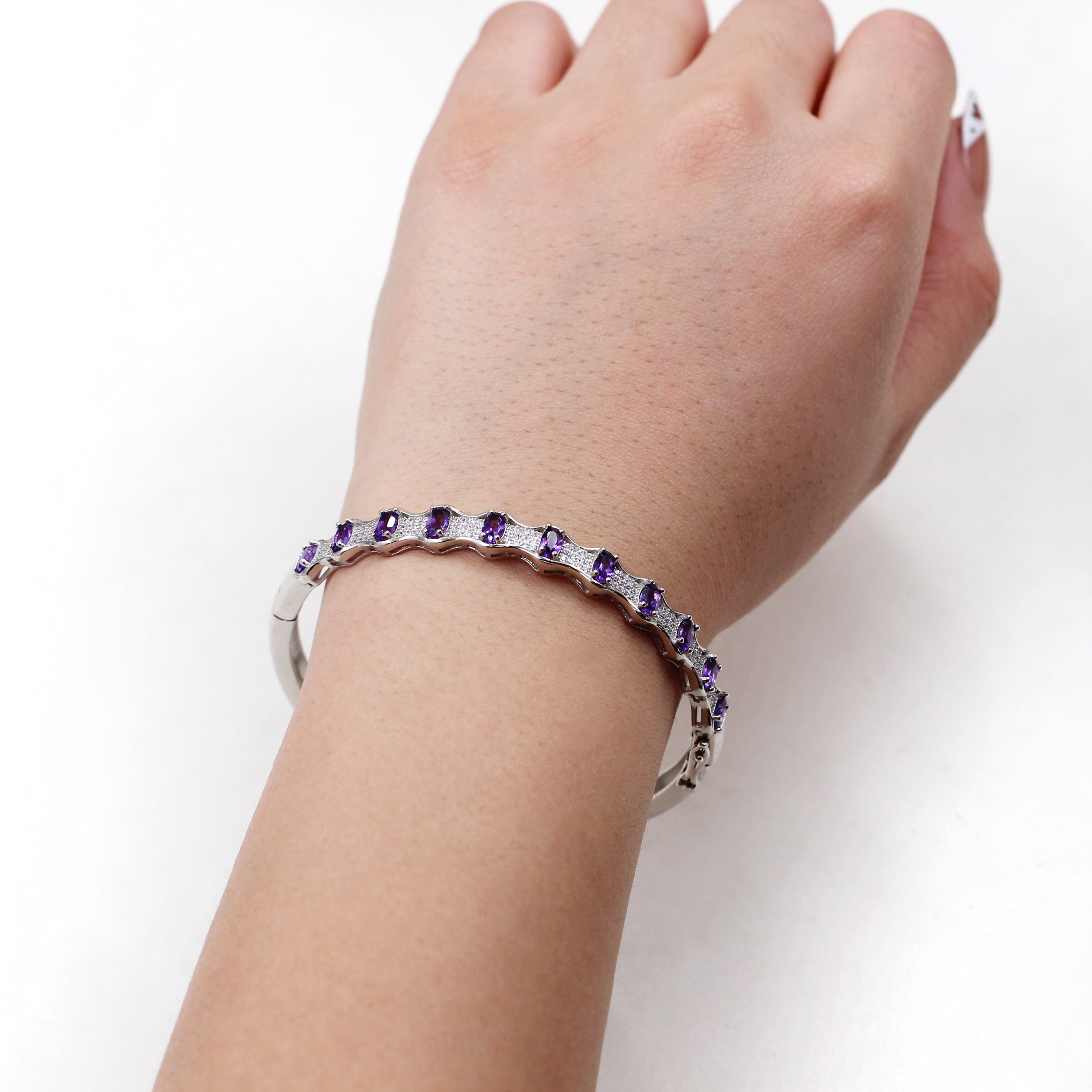 925 Sterling Silver Natural Amethyst Bracelet with Box | February Birthstone Jewelry for Women | Adjustable Platinum Plated Gemstone Bracelet | Valentine's Day Mother's Day Gift for Wife Mom Daughter | Supports Retail Wholesale Dropshipping | 20% Off