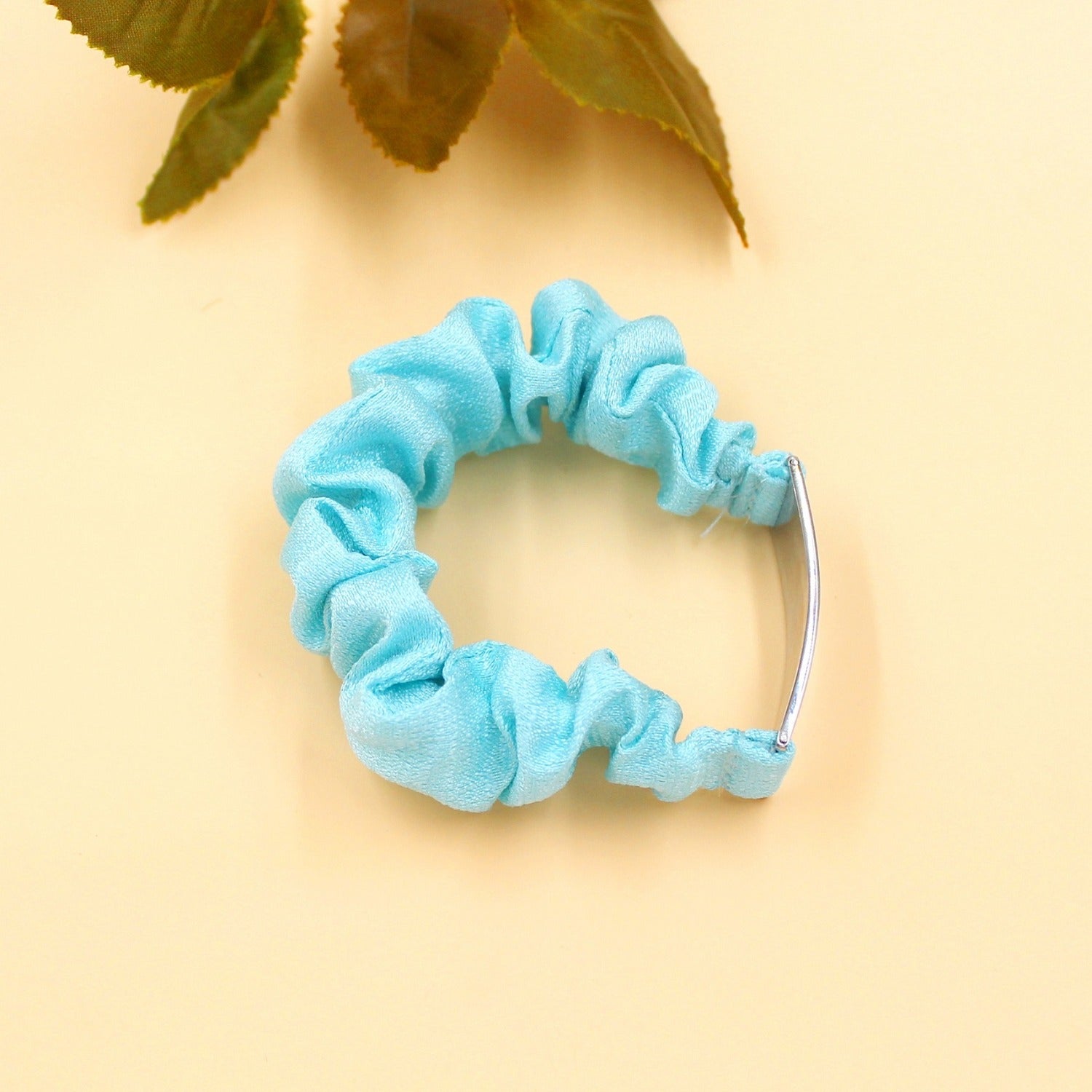 Dynamic QR Code Medical Alert Scrunchie Bracelet for Women, Editable Fabric Medical ID Wristband, Scan to Update Emergency & Health Information Without Login, Elastic Hair Tie Style, Blue