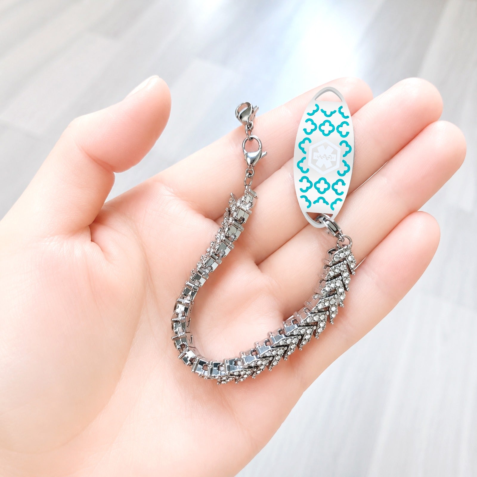 Medical Alert Tennis Bracelet for Women, Stainless Steel Emergency ID Bracelet, Adjustable Rhinestone Chain ID Jewelry for Allergies Diabetes Safety