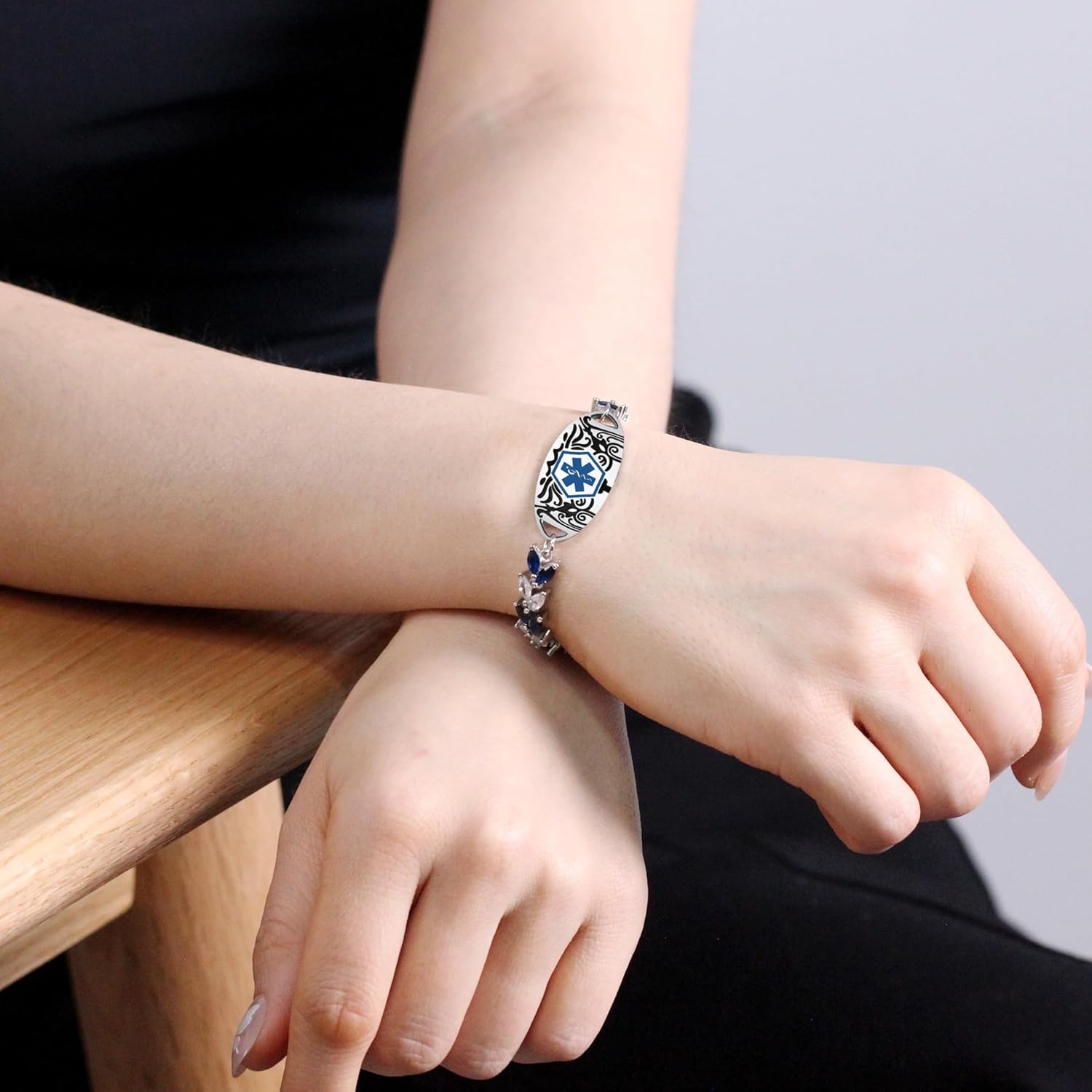 Dynamic QR Code Medical ID Bracelet for Women, Stainless Steel Copper CZ Medical Alert Jewelry, No Engraving Required, Scan to Update Health Info, Emergency Contact Allergy Bracelet