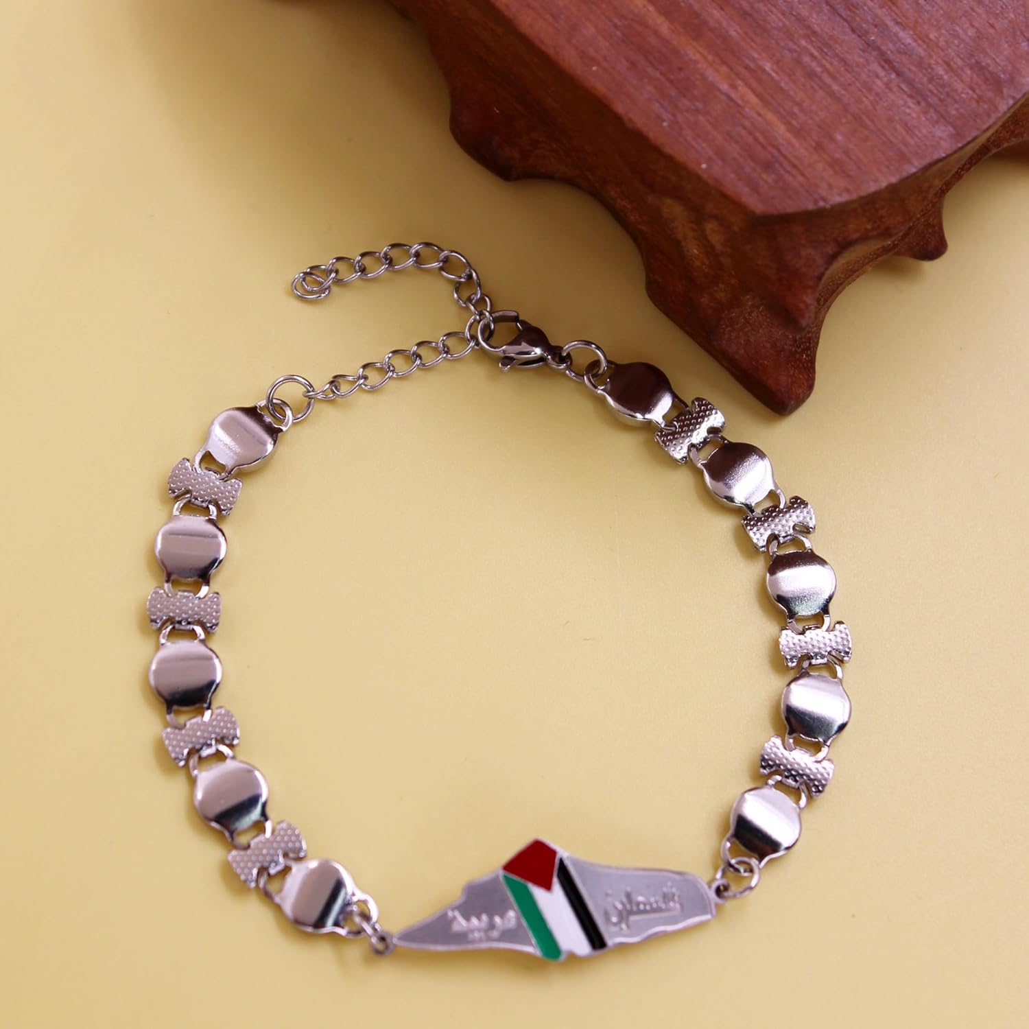Minimalist Palestine-Inspired Adjustable Bracelet, Lightweight Unisex Ethnic Jewelry with Multi-Chain Design, Stainless Steel Silver-Tone Bracelet for Daily Wear, Office & Travel