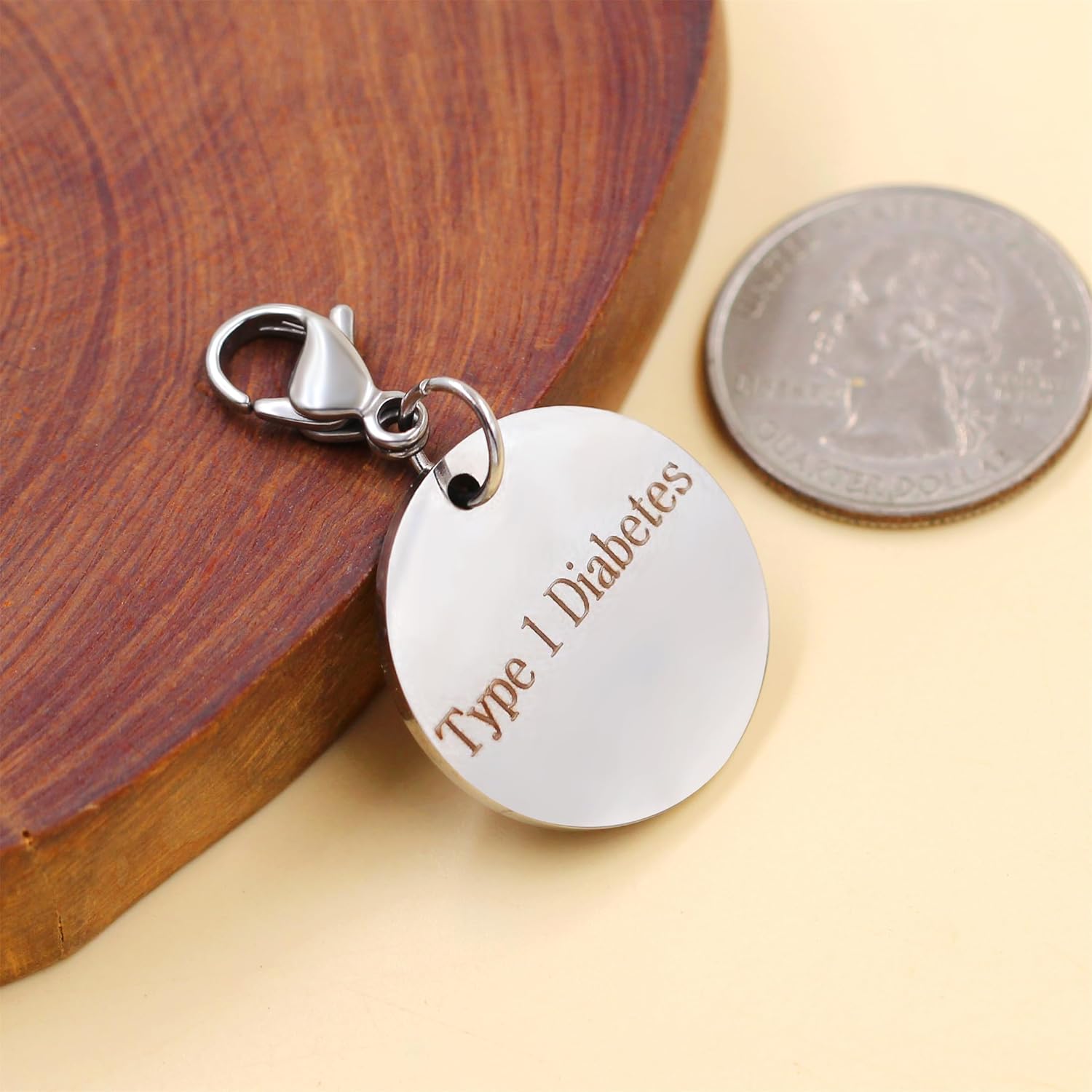 Medical Keychain Round Waterproof Stainless Steel Free Customizable Emergency Medical Jewelry for Men Women Seniors
