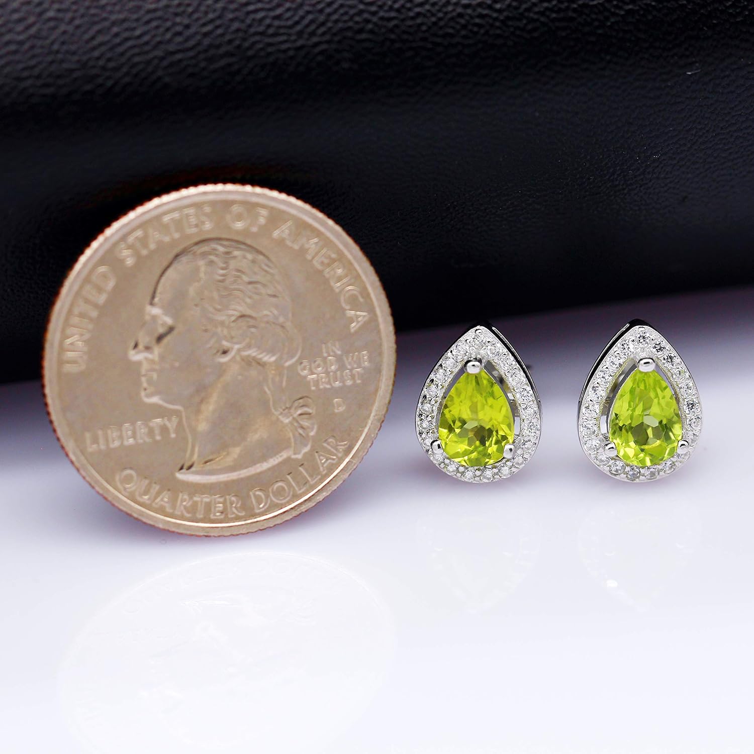 Uloveido Women's 925 Sterling Silver Tear-Drop Peridot Stud Drop Earrings for Engagement Wedding Birthday (0.85ct) CR004