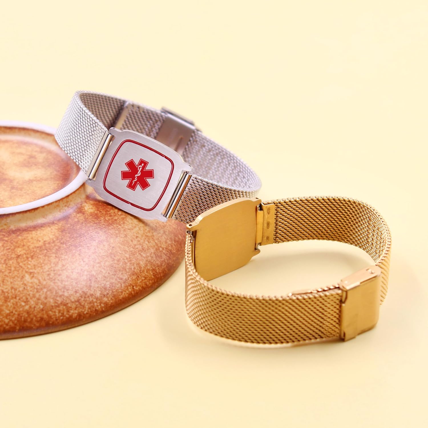 Dynamic QR Code Medical Alert Bracelet for Men Women Scan to Update Medical Info No Medical Info Needed at Checkout Stainless Steel Mesh Emergency ID Bracelet Waterproof Hypoallergenic