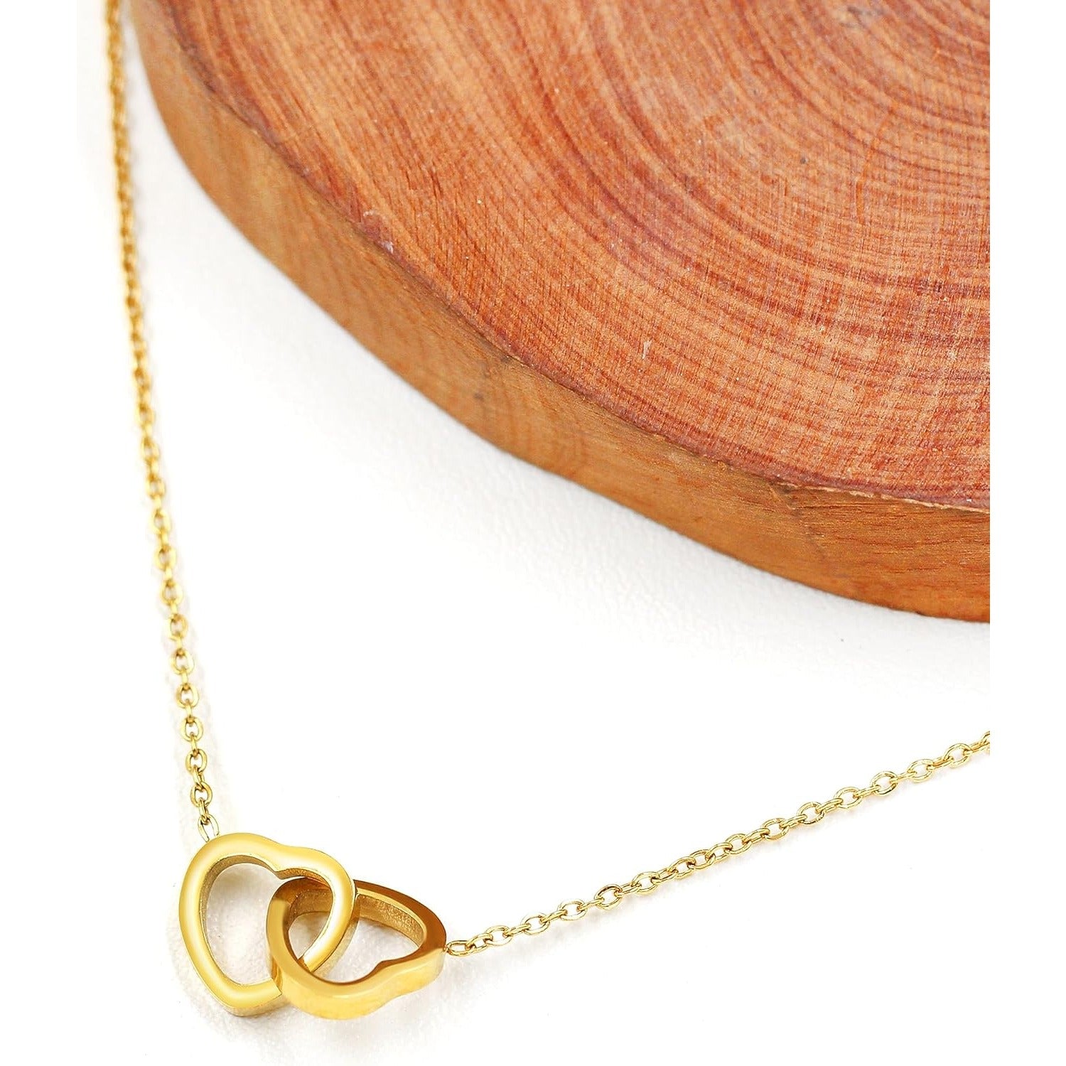 Personalized Interlocking Heart Necklace with Two Names, Custom Engraved Double Love Pendant Chain for Couples, Boyfriend Girlfriend Gift with Box