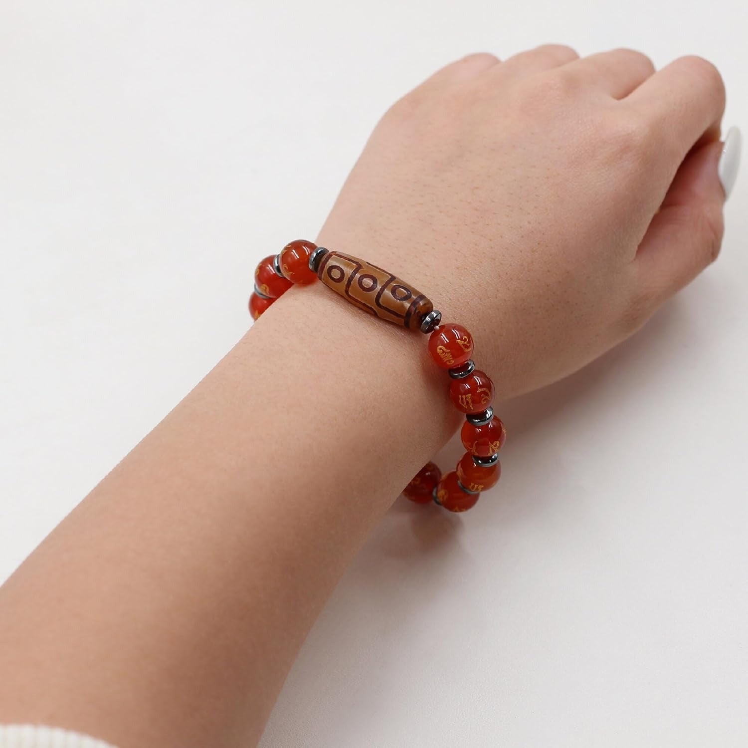 Nine Eyes Dzi Bead Bracelet with Tibetan Mantra Beads, Elastic Buddhist Beaded Bracelet for Men & Women, Green Red Brown Stone Stretch Bracelet for Meditation and Daily Wear