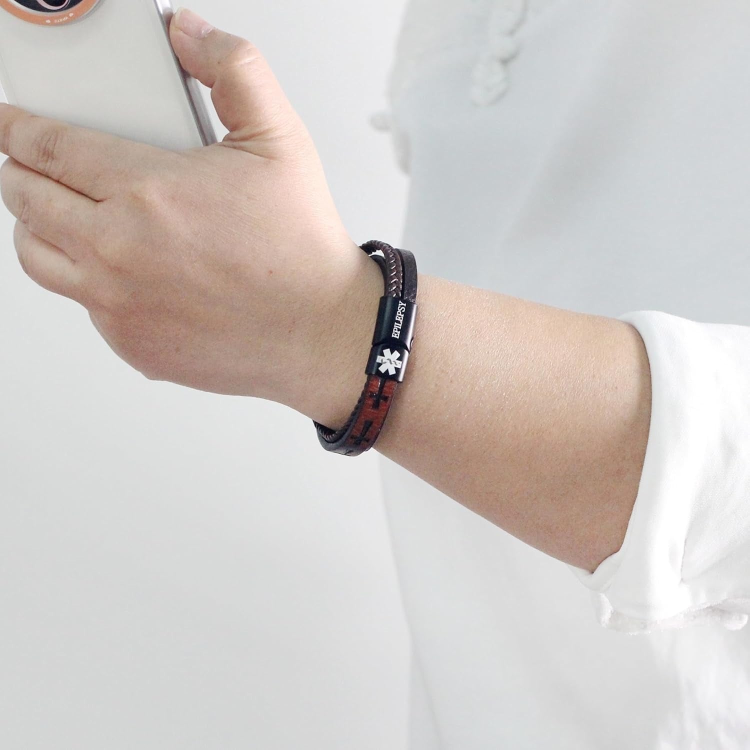 Dynamic QR Code Medical Alert Bracelet for Men Scan to Update Medical Info No Medical Info Needed at Checkout Braided PU Leather Cross Emergency ID Bracelet Waterproof Lightweight for Outdoor Sports Daily Wear