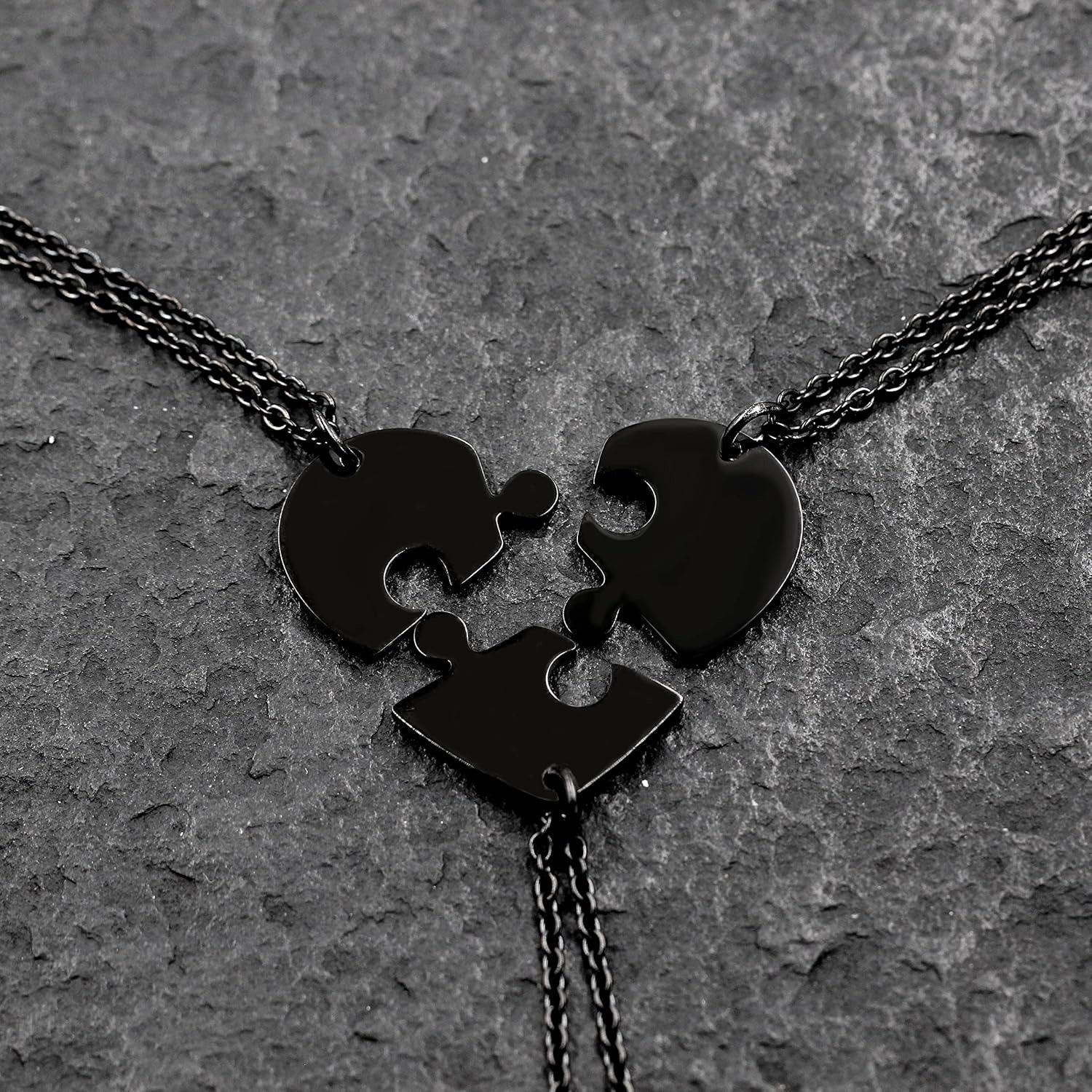 Uloveido Personalized 3 Name Puzzle Heart Necklace Stainless Steel Custom Engraved Interlocking Heart Pendant Best Friends Sisters Family Matching Friendship Jewelry Gift