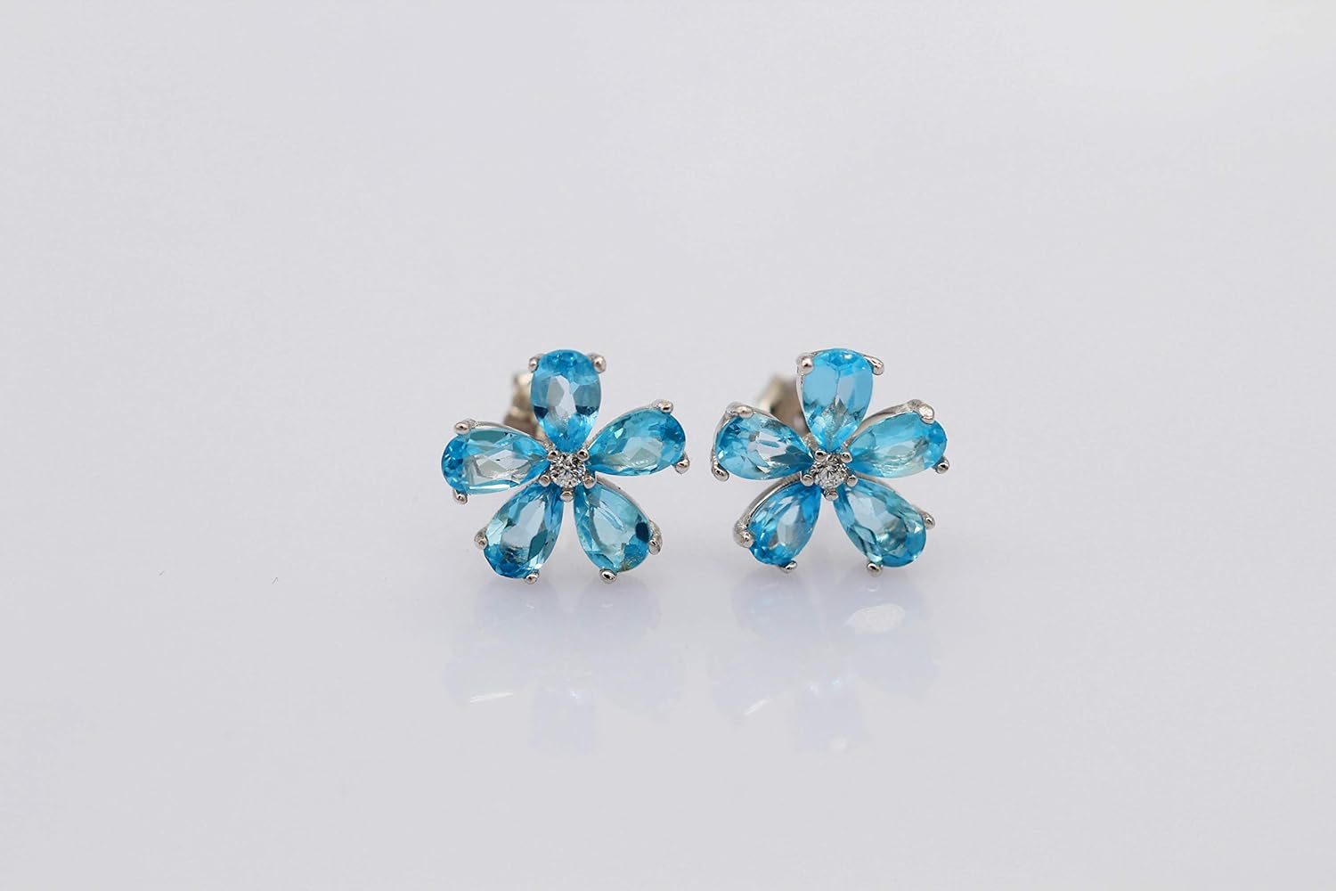 Uloveido Women 925 Sterling Silver Earrings with Blue Stones, Blue Topaz Flower Studs Earrings for Girls Birthday Gift with Velvet Box CR003 (Blue)